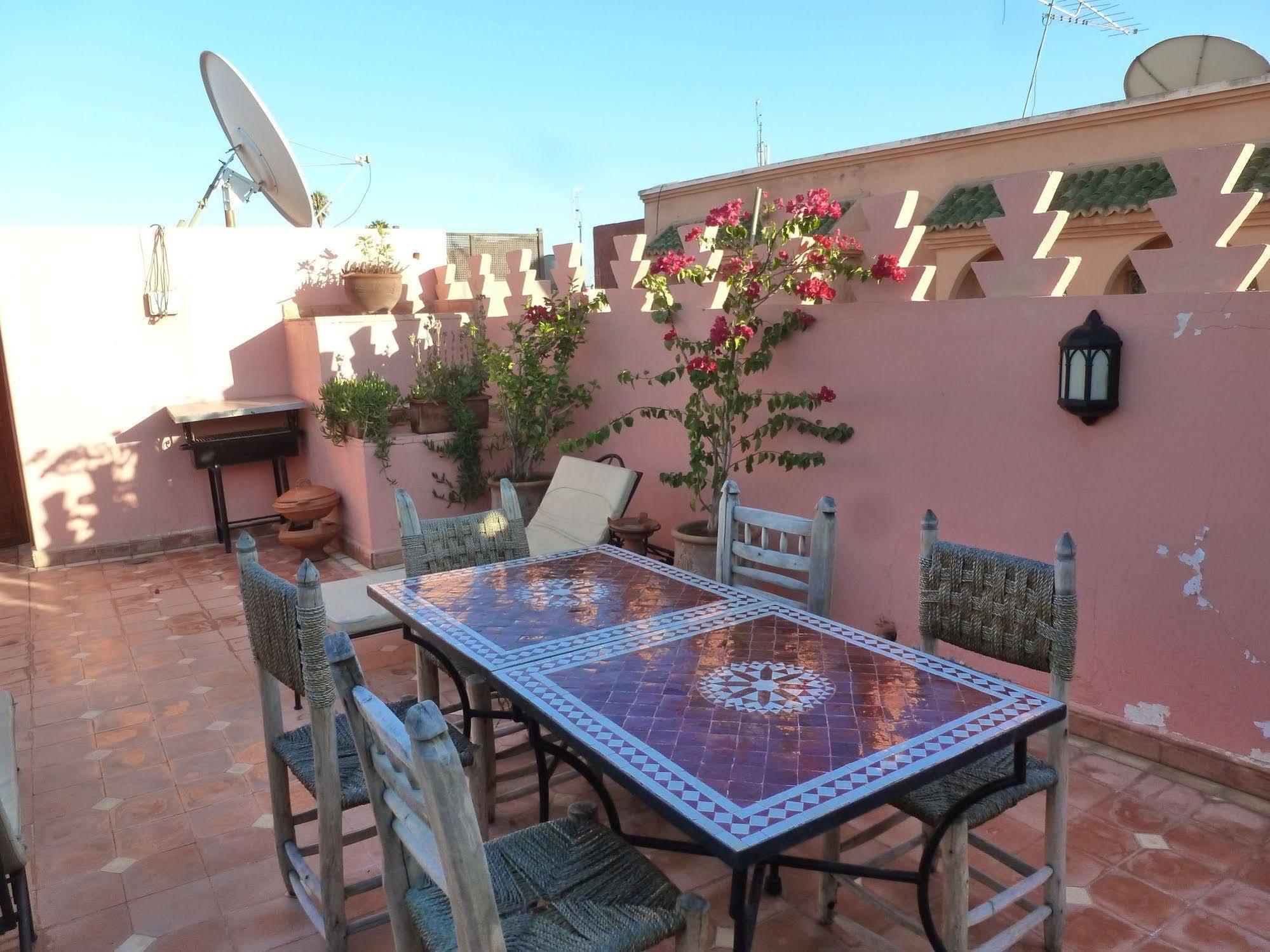 Dar Mar'Ouka , Maison D'Hotes Marrakesh Bagian luar foto